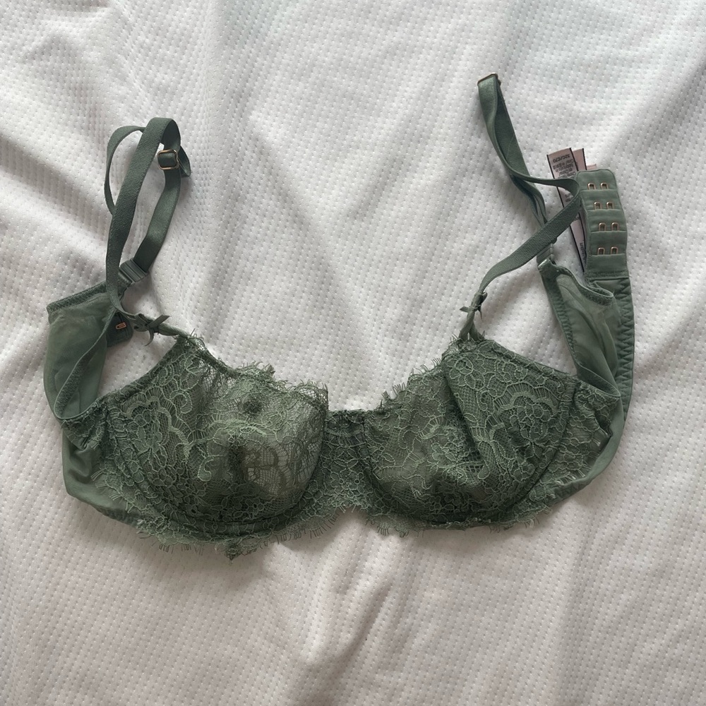 Victoria Secret Bra- Lacy, Green